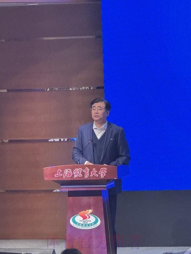 中国足协主席宋凯同亚足联主席萨尔曼会面 中国足协主席宋凯同亚足联主席萨尔曼会面